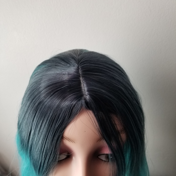 Short Straight Wig, Ombre Blue Bob Wig - Picture 5 of 6